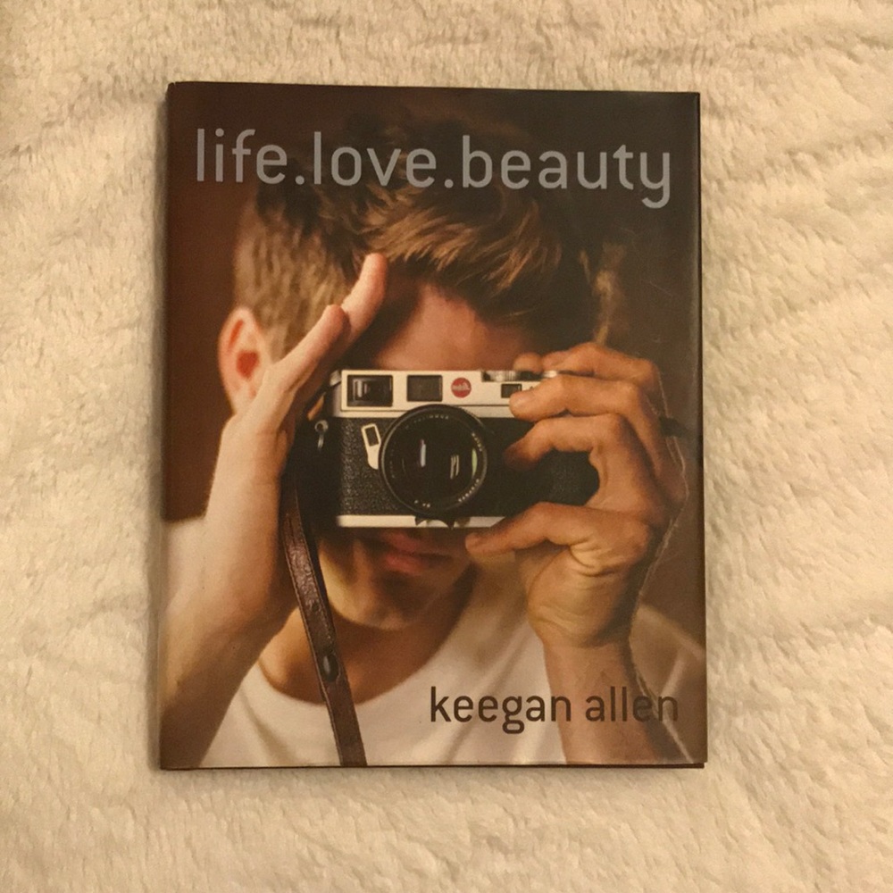 *SIGNED* Keegan Allen book
